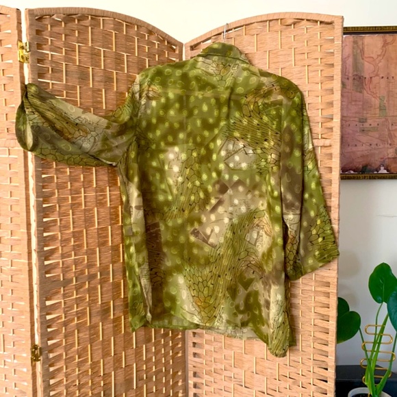 90s Vintage sheer blouse with unique buttons and wild fabric - Picture 10 of 11